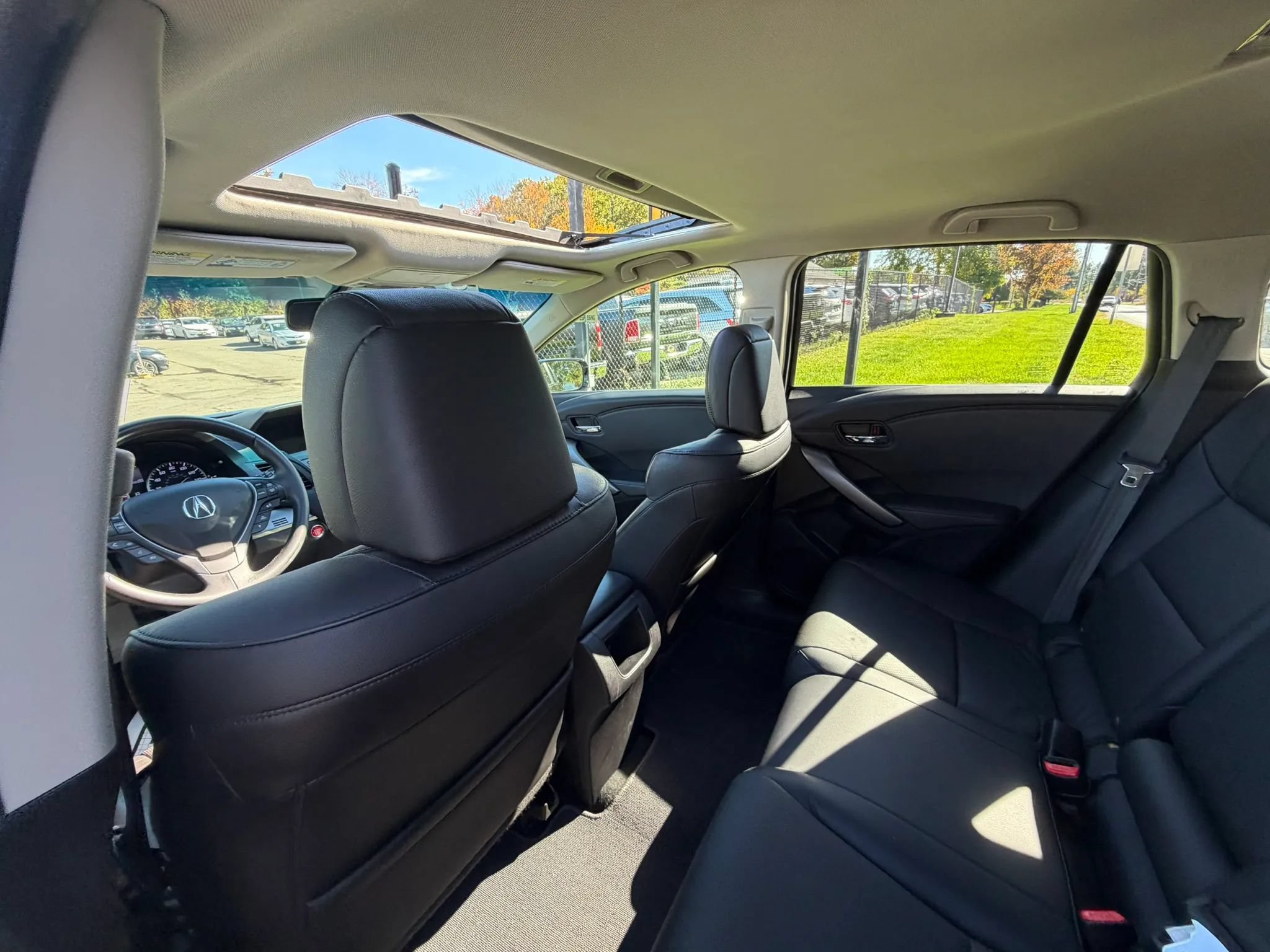Used 2014 Acura RDX w/ Technology Package AWD/4WD image 18