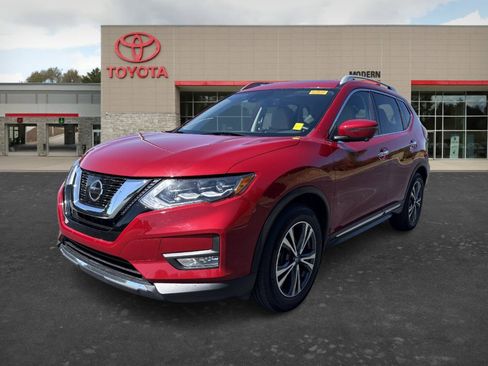 Used 2017 Nissan Rogue SL w/ SL Premium Package FWD image 1