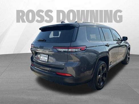 Used 2024 Jeep Grand Cherokee L Laredo AWD/4WD image 4