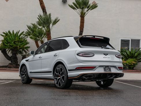 New 2026 Bentley Bentayga Speed image 3