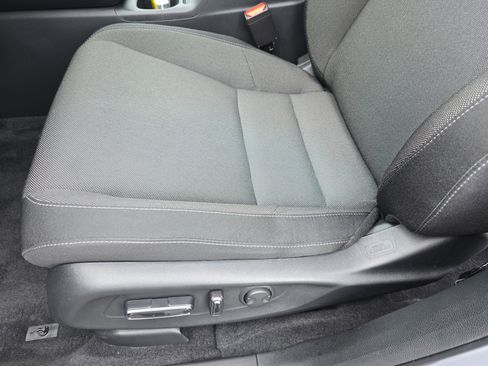 Used 2025 Honda CR-V EX image 27