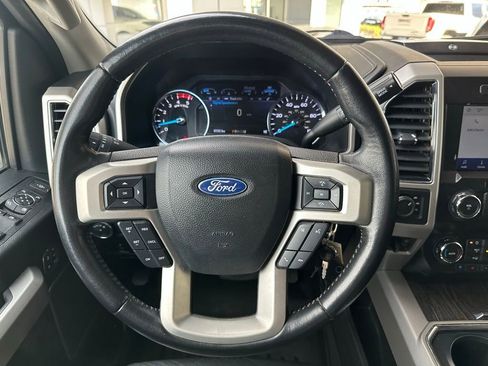 Used 2021 Ford F250 Lariat w/ Chrome Package image 16