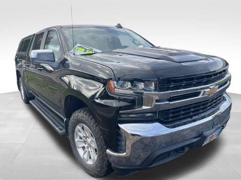 Used 2021 Chevrolet Silverado 1500 LT w/ Bed Protection Package image 1