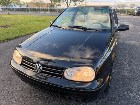 Used 2002 Volkswagen Cabrio GLX image 28