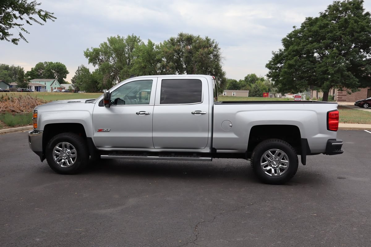 Used 2019 Chevrolet Silverado 2500 LTZ w/ Duramax Plus Package AWD/4WD image 9
