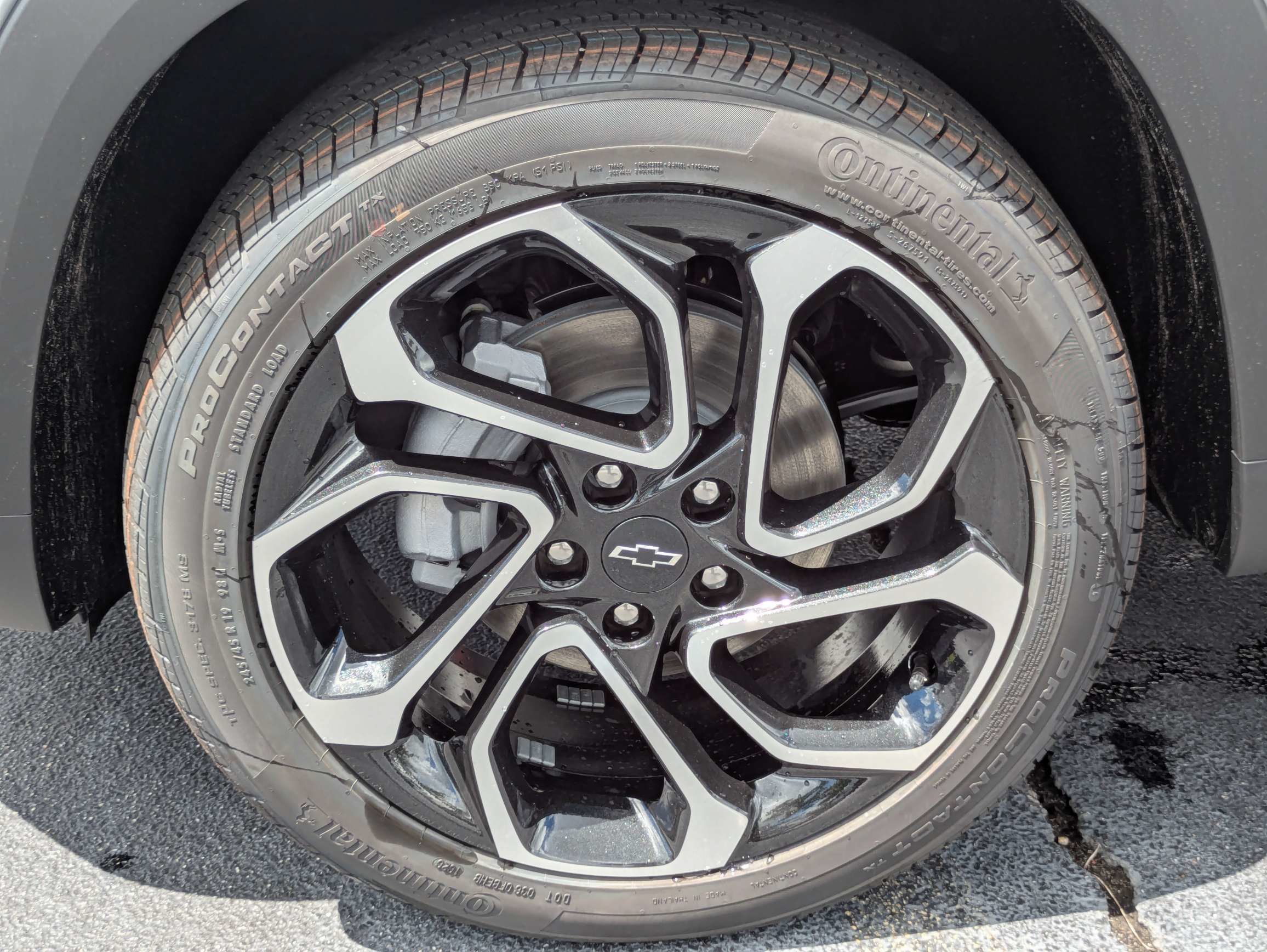 New 2026 Chevrolet Trax RS w/ Driver Confidence Package FWD image 30
