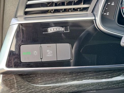 Used 2021 Audi Q7 3.0T Premium Plus w/ Premium Plus Package image 10