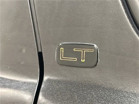 Used 2005 Chevrolet Tahoe LT w/ LT Preferred Equipment Group image 30