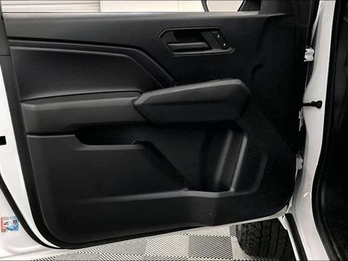 Used 2023 Chevrolet Colorado Trail Boss w/ Technology Package AWD/4WD image 20