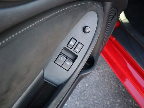 Used 2014 Nissan 370Z Touring w/ Sport Package image 18