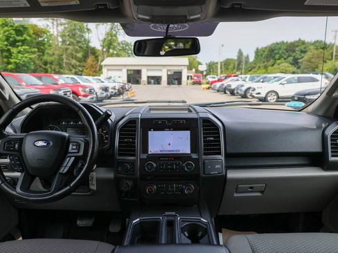 Used 2018 Ford F150 XLT w/ Equipment Group 302A Luxury AWD/4WD image 23