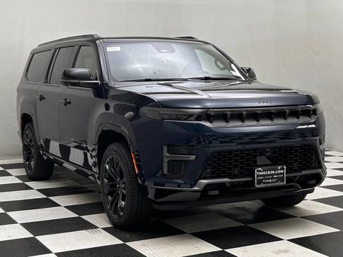 New 2026 Jeep Grand Wagoneer L Summit AWD/4WD image 2