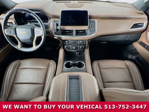 Used 2024 Chevrolet Suburban High Country w/ Advanced Technology Package image 19