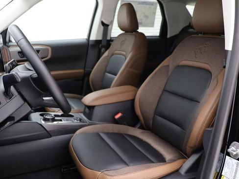 New 2025 Ford Bronco Sport Outer Banks image 12