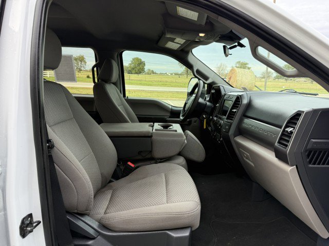 Used 2022 Ford F250 XLT w/ FX4 Off-Road Package AWD/4WD image 8