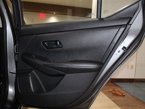 Used 2024 Nissan Sentra SV image 34