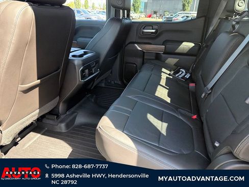 Used 2019 Chevrolet Silverado 1500 High Country w/ Technology Package AWD/4WD image 31