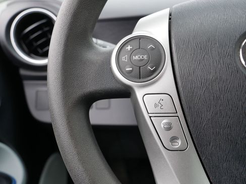 Used 2012 Toyota Prius C Three image 28