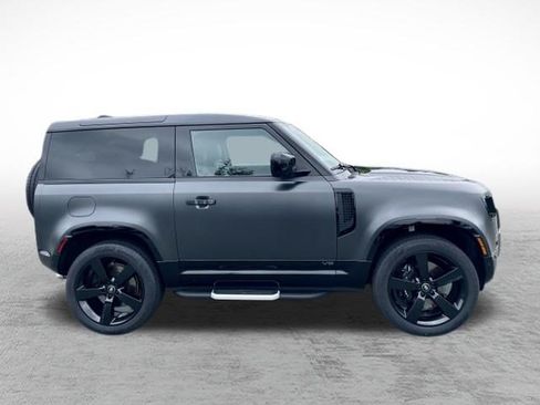 Used 2024 Land Rover Defender 90 Carpathian Edition AWD/4WD image 4