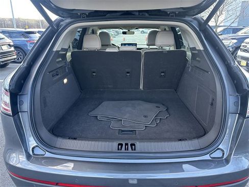 Certified 2022 Lincoln Nautilus Reserve image 43