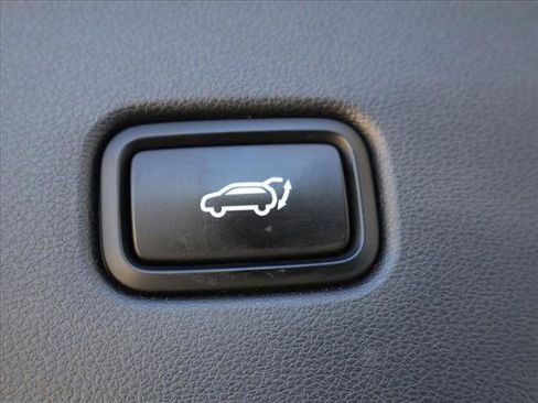 Used 2023 Hyundai Tucson Limited AWD/4WD image 7