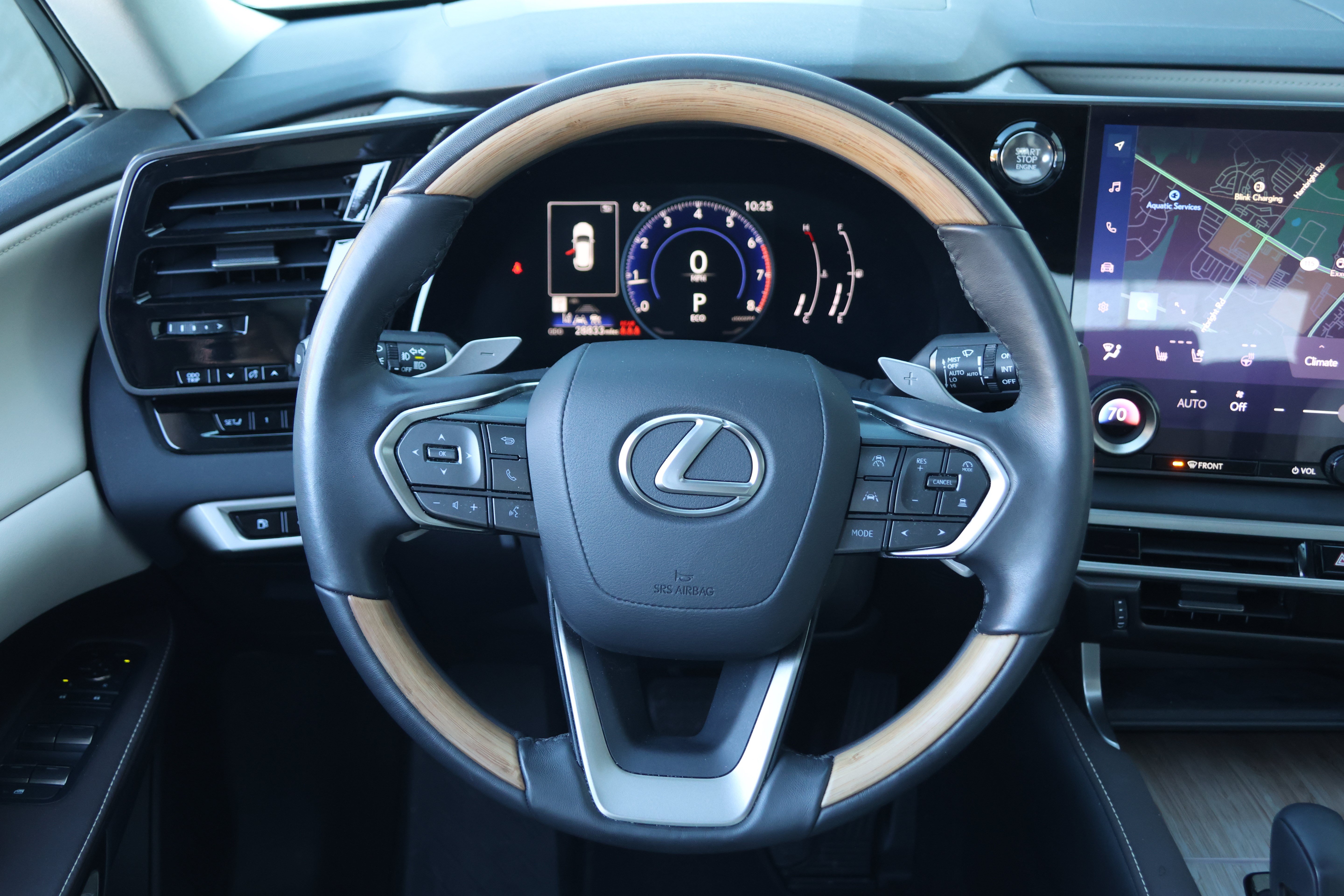 Used 2024 Lexus RX 350 Premium w/ Accessory Package (Z1) FWD image 28