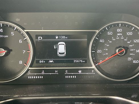 Used 2023 Kia Sorento LX FWD image 12