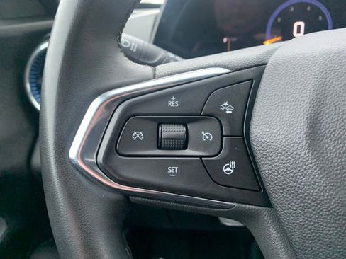 Used 2024 Chevrolet Trax LT w/ Driver Confidence Package image 17