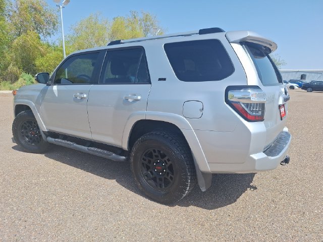 Used 2024 Toyota 4Runner SR5 Premium w/ Moonroof Package AWD/4WD image 5