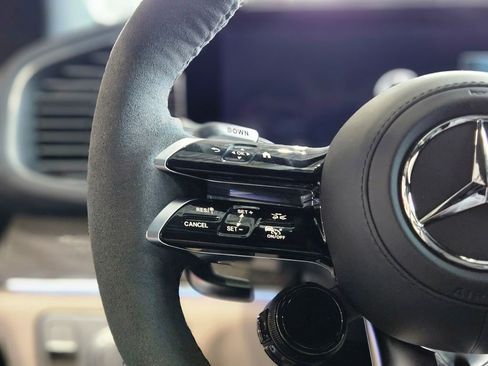 New 2026 Mercedes-Benz GLE 53 AMG 4MATIC Coupe image 27