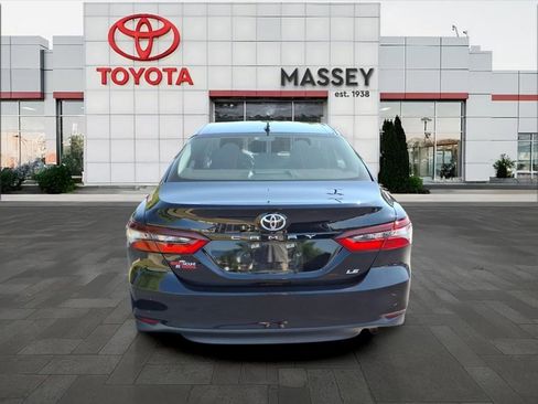 Used 2023 Toyota Camry LE w/ Convenience Package FWD image 4