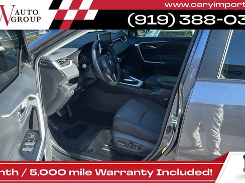 Used 2022 Toyota RAV4 XLE w/ Convenience Package image 17