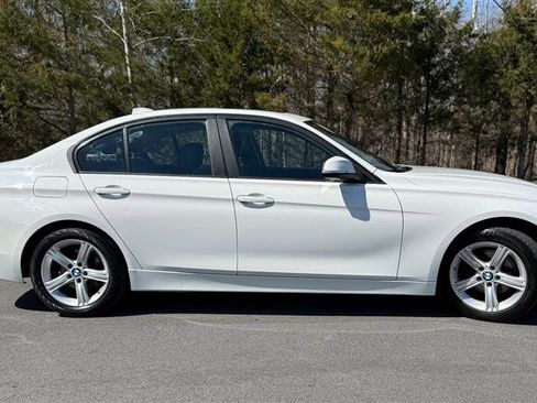Used 2013 BMW 328i Sedan image 4