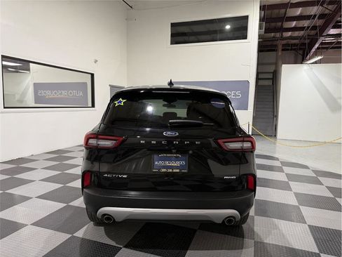 Used 2024 Ford Escape Active image 6