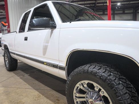 Used 1995 Chevrolet Silverado 1500 4x4 Extended Cab image 29