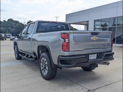 New 2026 Chevrolet Silverado 2500 Custom w/ Custom Convenience Package AWD/4WD image 8