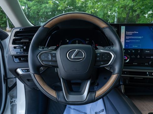Used 2023 Lexus RX 350 FWD w/ Cold Area Package image 16