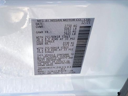 New 2026 Nissan Pathfinder SV image 8