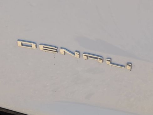 New 2026 GMC Acadia Denali Ultimate FWD image 34