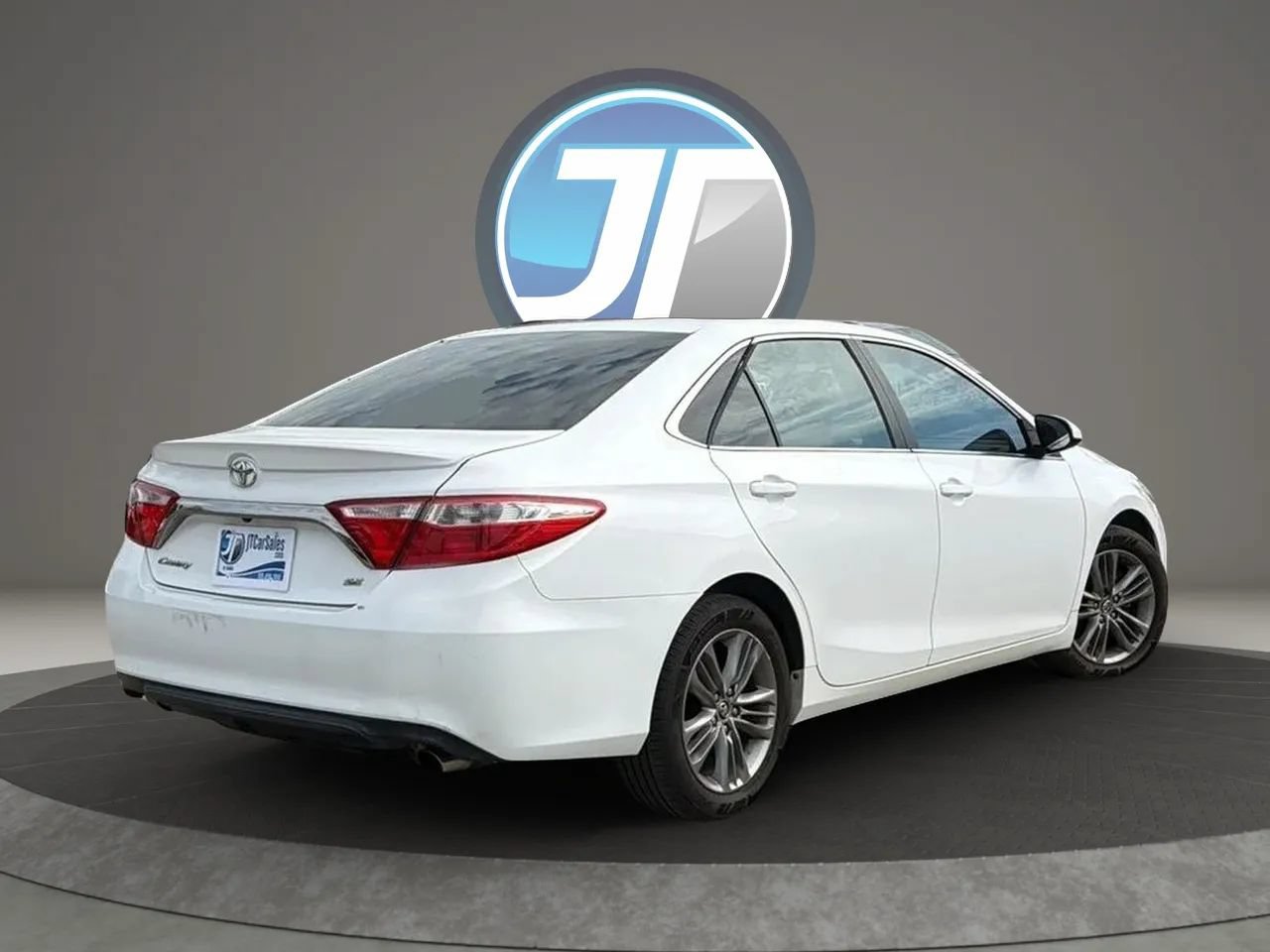 Used 2017 Toyota Camry SE FWD image 23