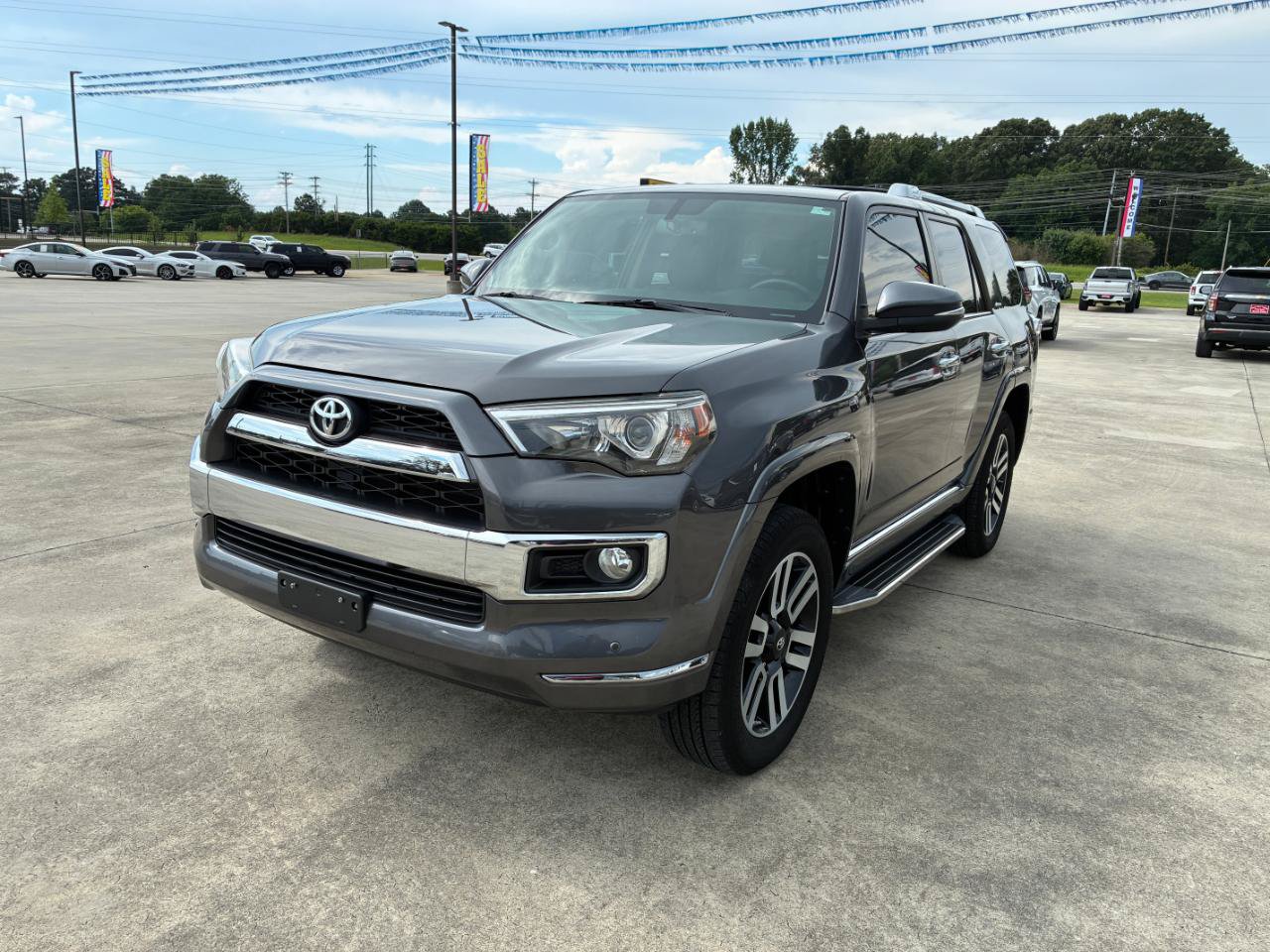 Used 2019 Toyota 4Runner Limited AWD/4WD image 2