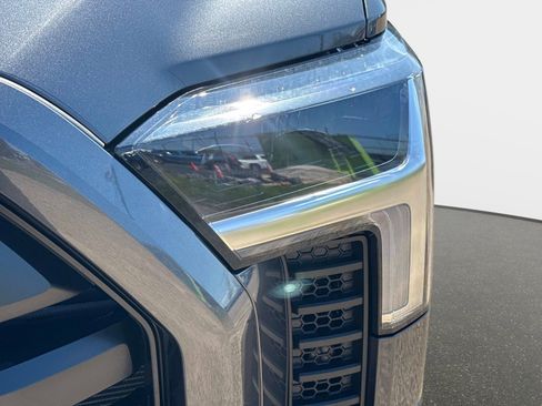 New 2026 Toyota Tundra Limited AWD/4WD image 9