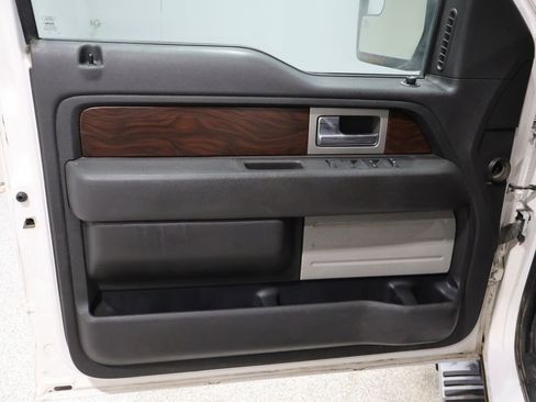 Used 2012 Ford F150 Lariat w/ Lariat Chrome Pkg image 12