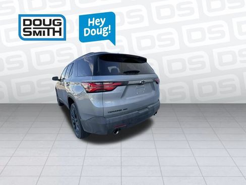 Used 2023 Chevrolet Traverse RS AWD/4WD image 4