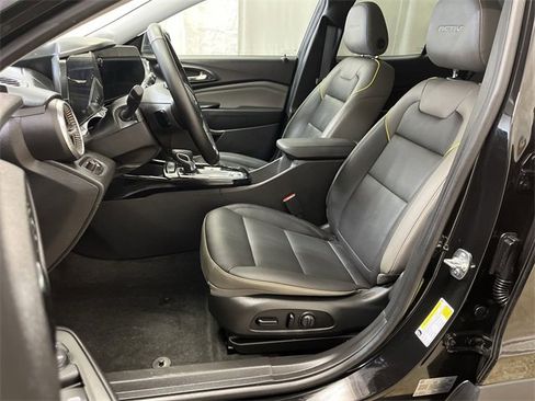 Used 2025 Chevrolet Trax ACTIV w/ Driver Confidence Package image 10