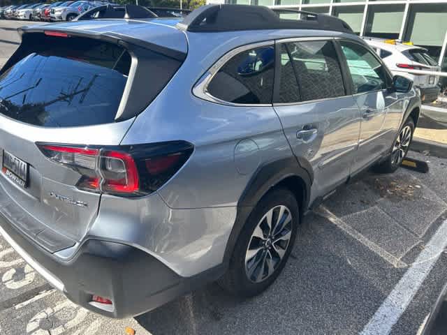 Used 2024 Subaru Outback Limited AWD/4WD image 9