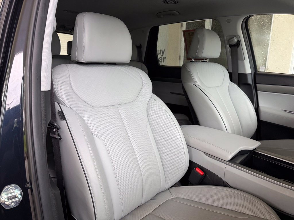 Used 2024 Hyundai Palisade SEL FWD image 20
