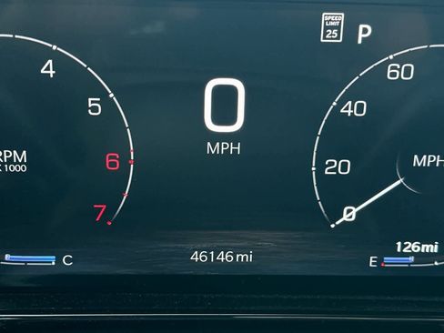 Used 2024 Jeep Grand Wagoneer L Series III image 27