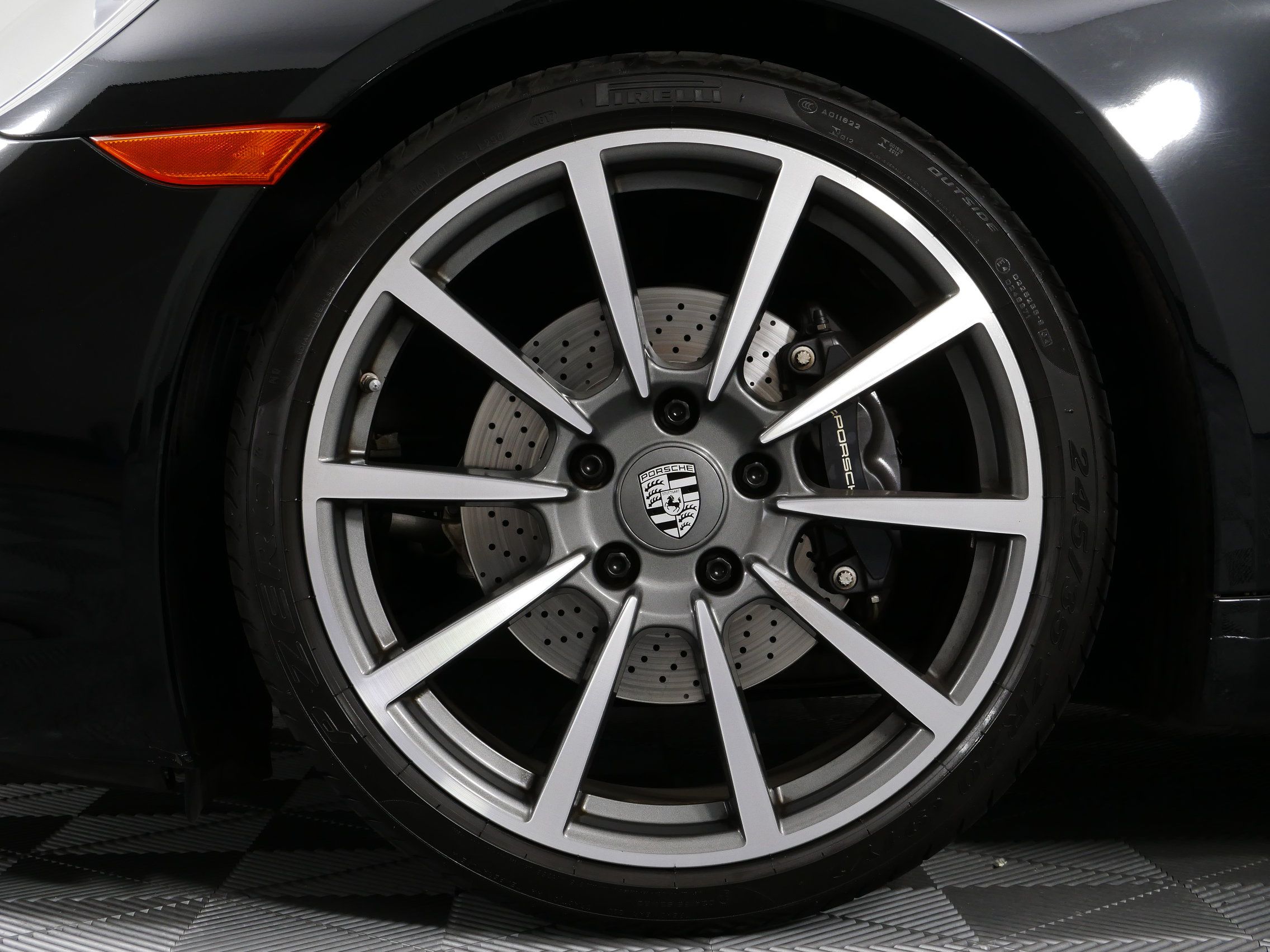 Used 2013 Porsche 911 Carrera RWD image 9