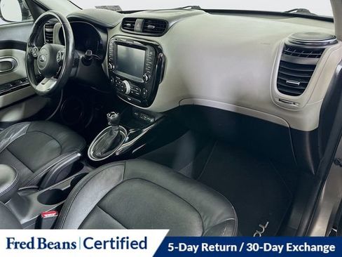 Used 2017 Kia Soul + w/ Primo Package image 32